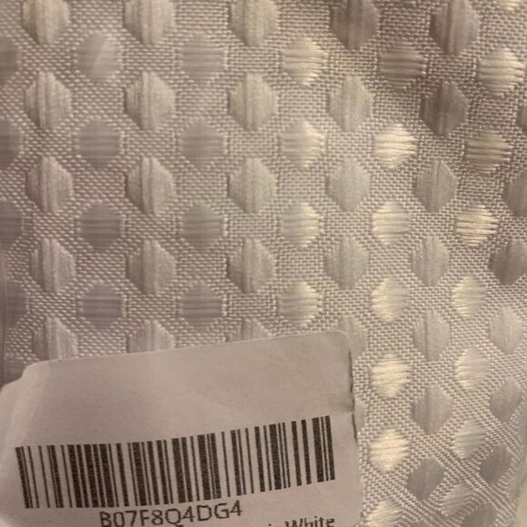 One pair pure white curtain panels - Picture 3 of 8